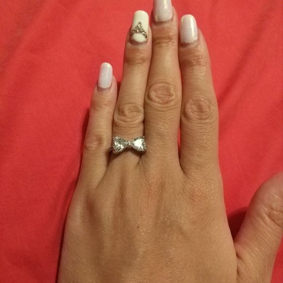 1 day SALE! 925 Sterling White Sapphire Bow Ring🌹 - Picture 8 of 14